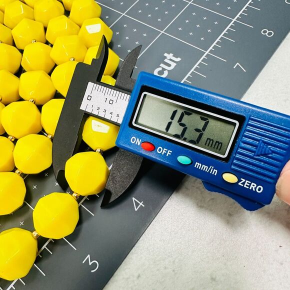 Kate Spade Necklace Layered Beaded Chunky Yellow Cut to the Chase Faceted 18" - Picture 8 of 9